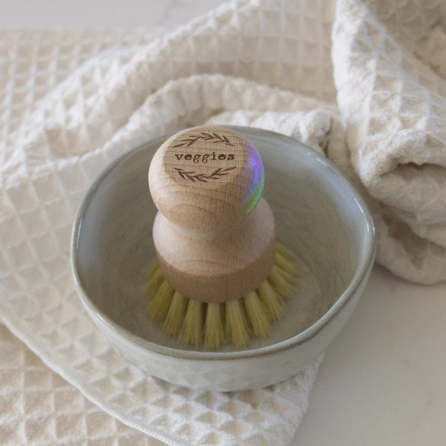 Natural Beech Wood + Sisal Scrub Brush