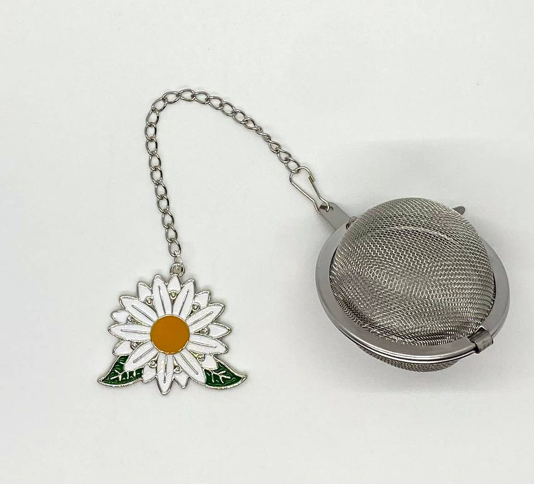 Tea Infuser Ball with Daisy Charm